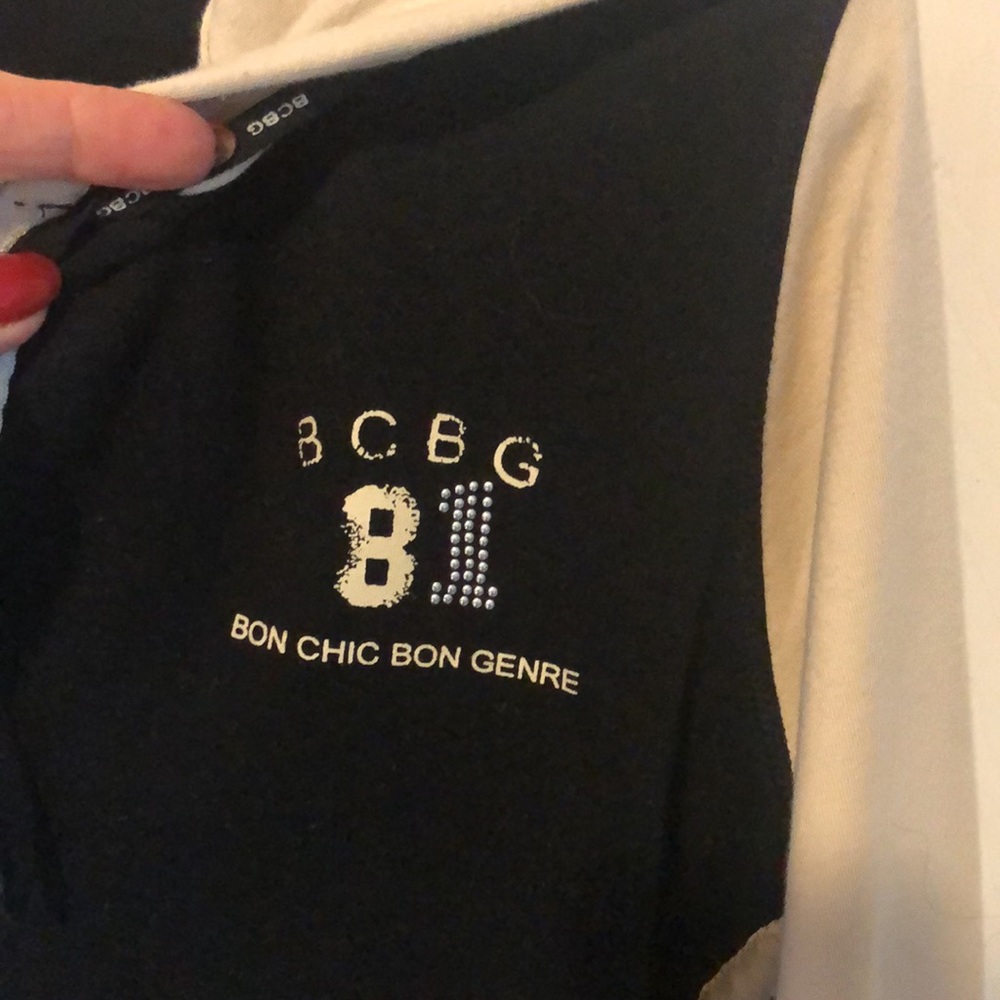 BCBG light weight jacket - Picture 5 of 7